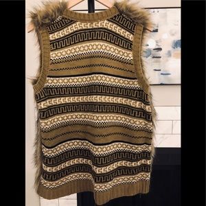 Xhilaration Faux Fur Vest,NWOT